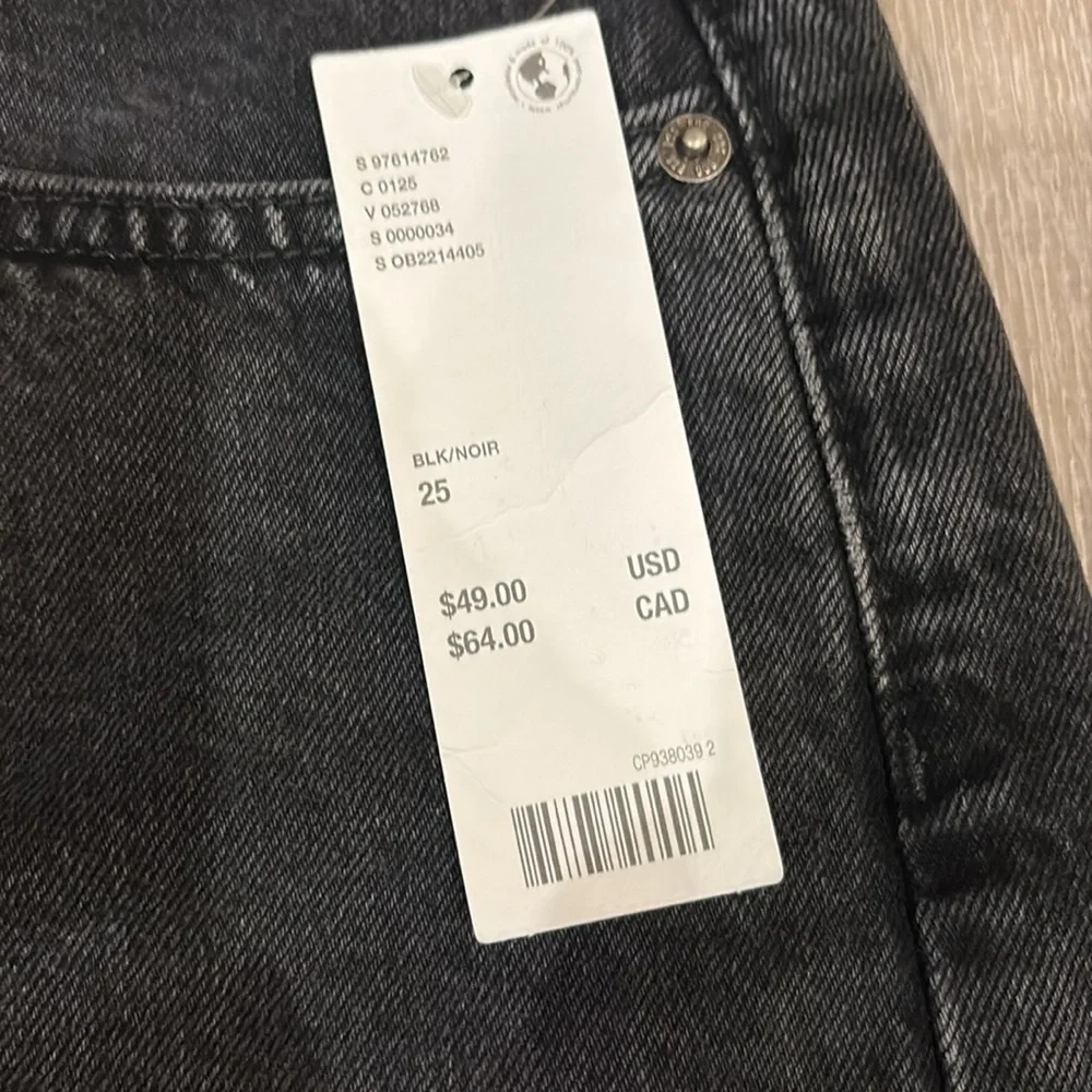 NWT BDG “Tori Mid-Rise Cutoff Jort” - Picture 2 of 6